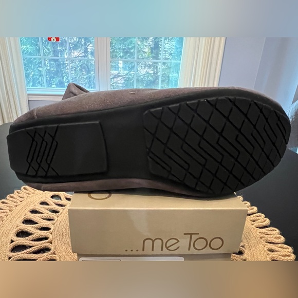 Me too brand new never worn size 8 - Picture 6 of 6